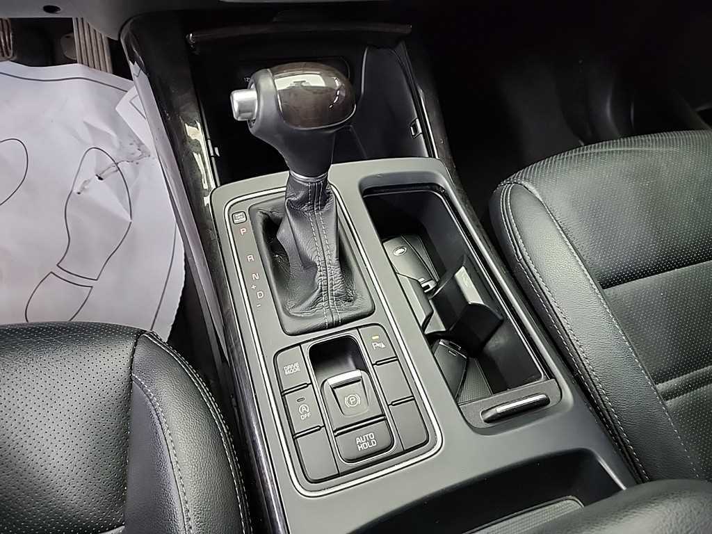 KIA Sorento - Vista 8