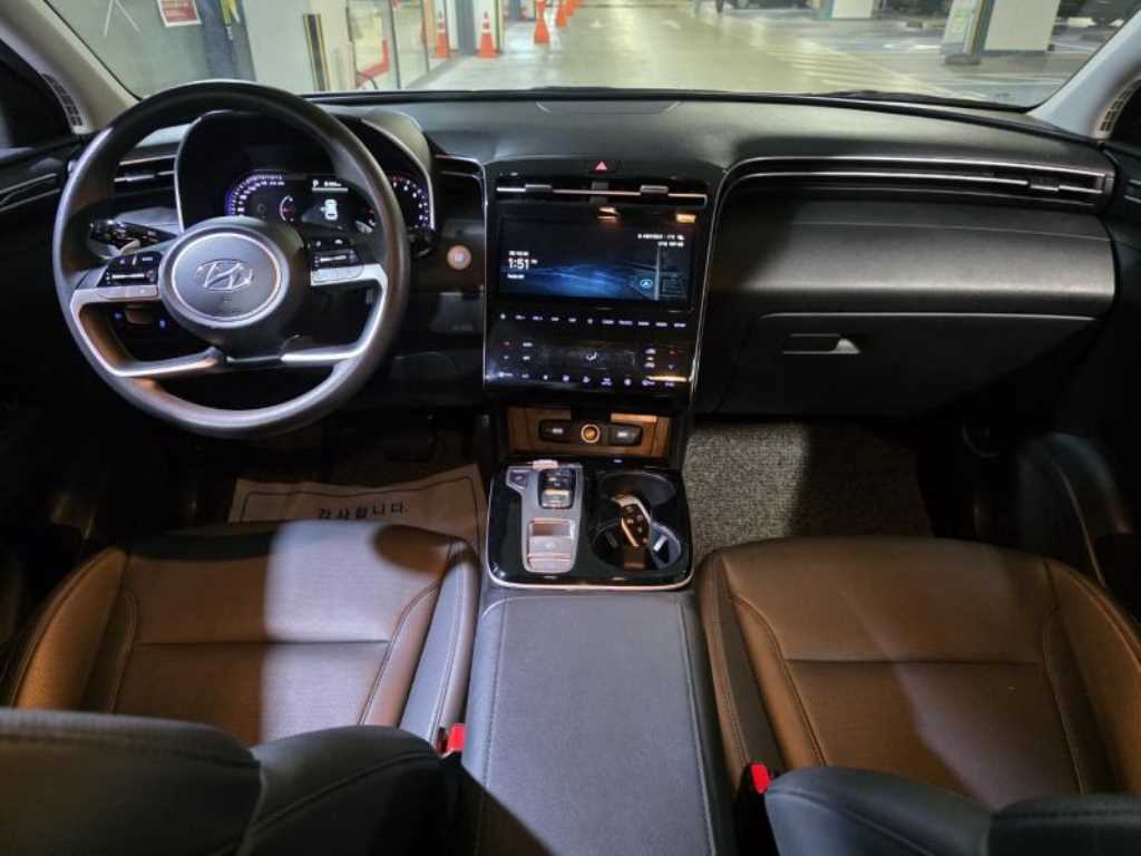 HYUNDAI Tucson - Vista 9