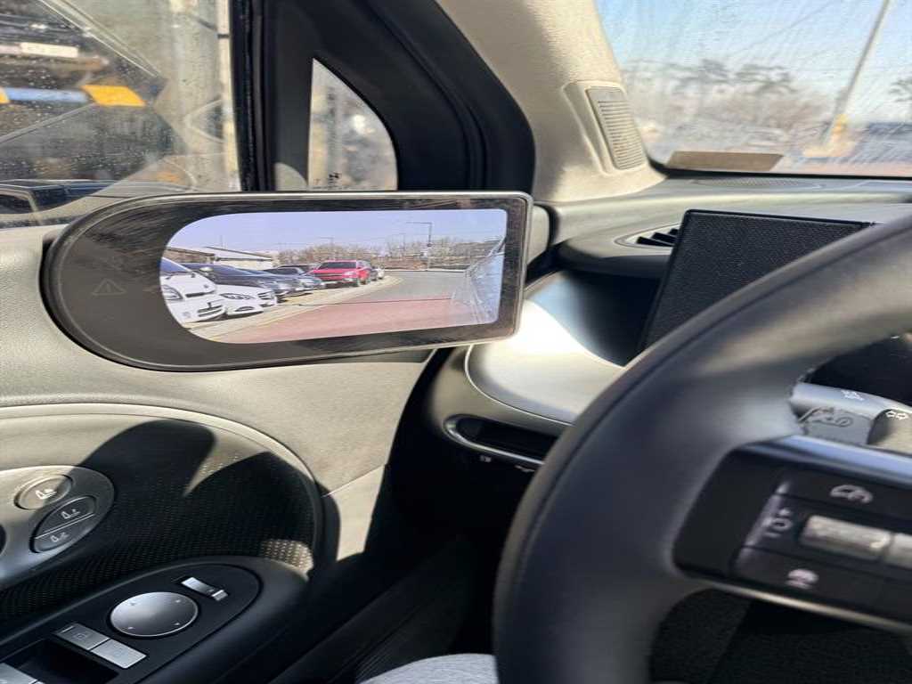 HYUNDAI IONIQ 9 - Vista 4