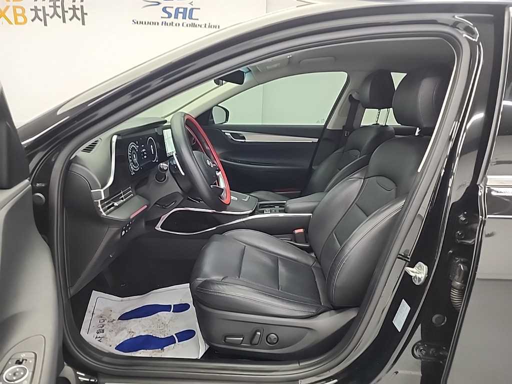 HYUNDAI Grandeur - Vista 11