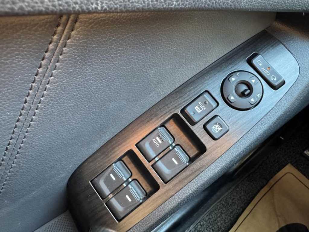 KIA K7 - Vista 11