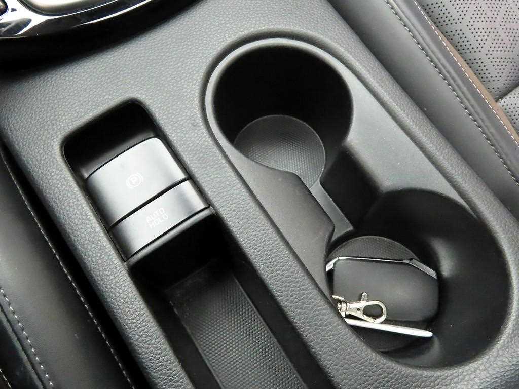 KIA Seltos - Vista 11