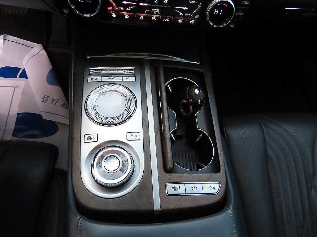 Genesis G80 - Vista 11