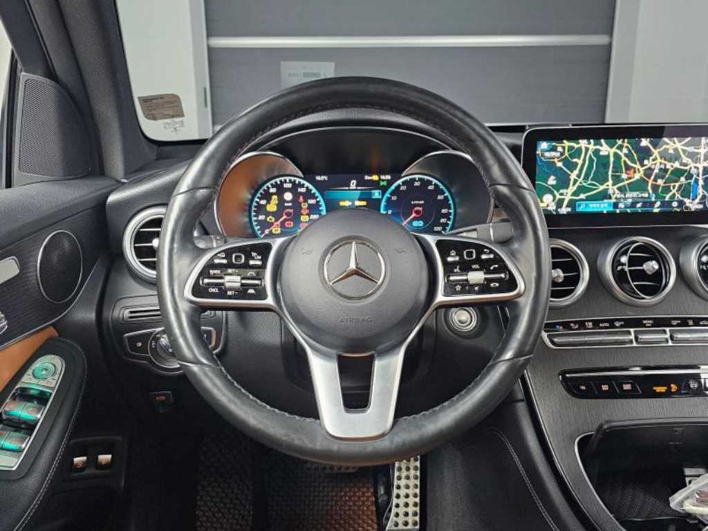 Mercedes Benz GLC Class 2021 Azul - Importación desde Corea - HF Imports Iquique - Foto 13