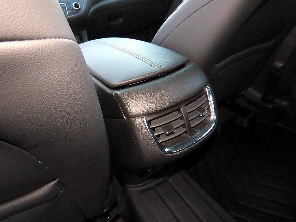 Chevrolet Malibu 2021 Blanco - Importación desde Corea - HF Imports Iquique - Foto 17