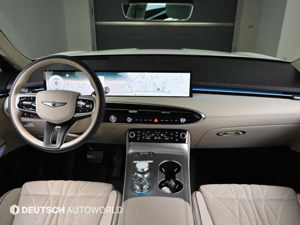 Genesis GV70 - Vista 7