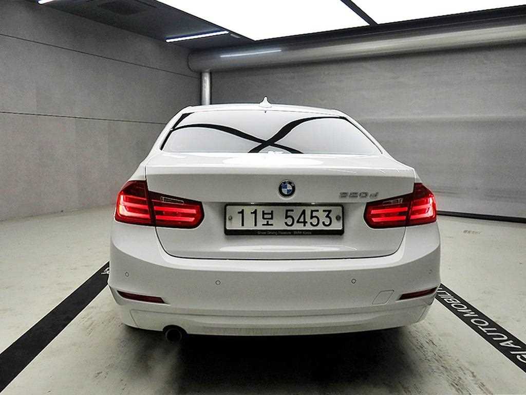 BMW 3 series - Vista 3