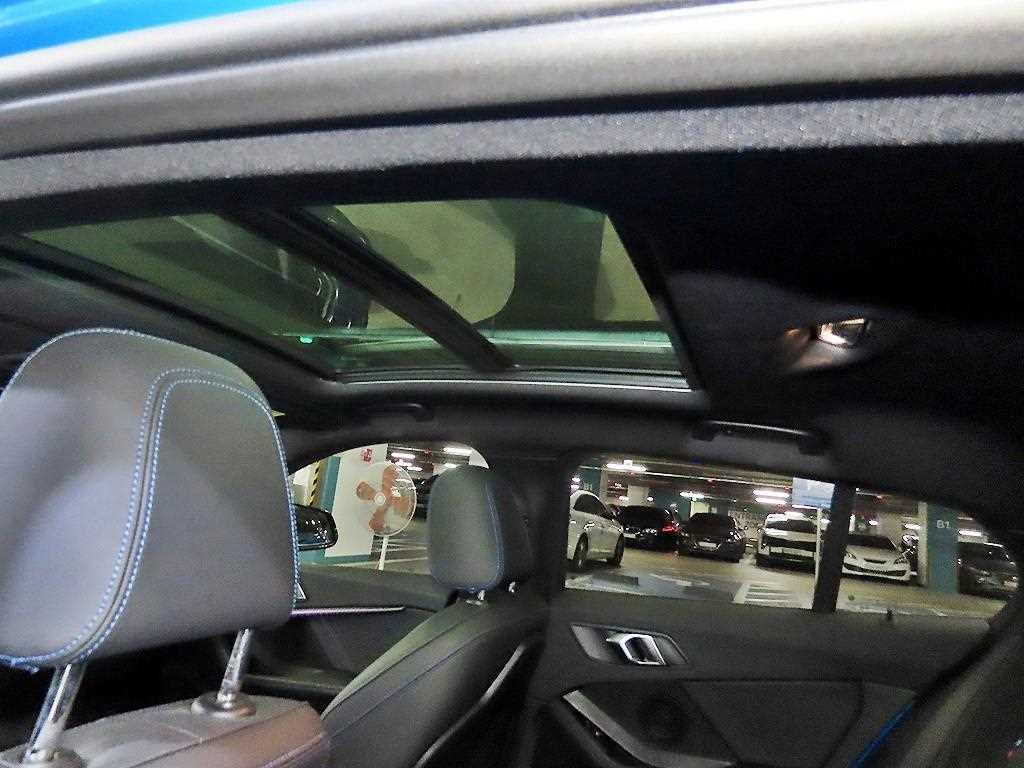 BMW 1 series 2023 Azul - Importación desde Corea - HF Imports Iquique - Foto 16