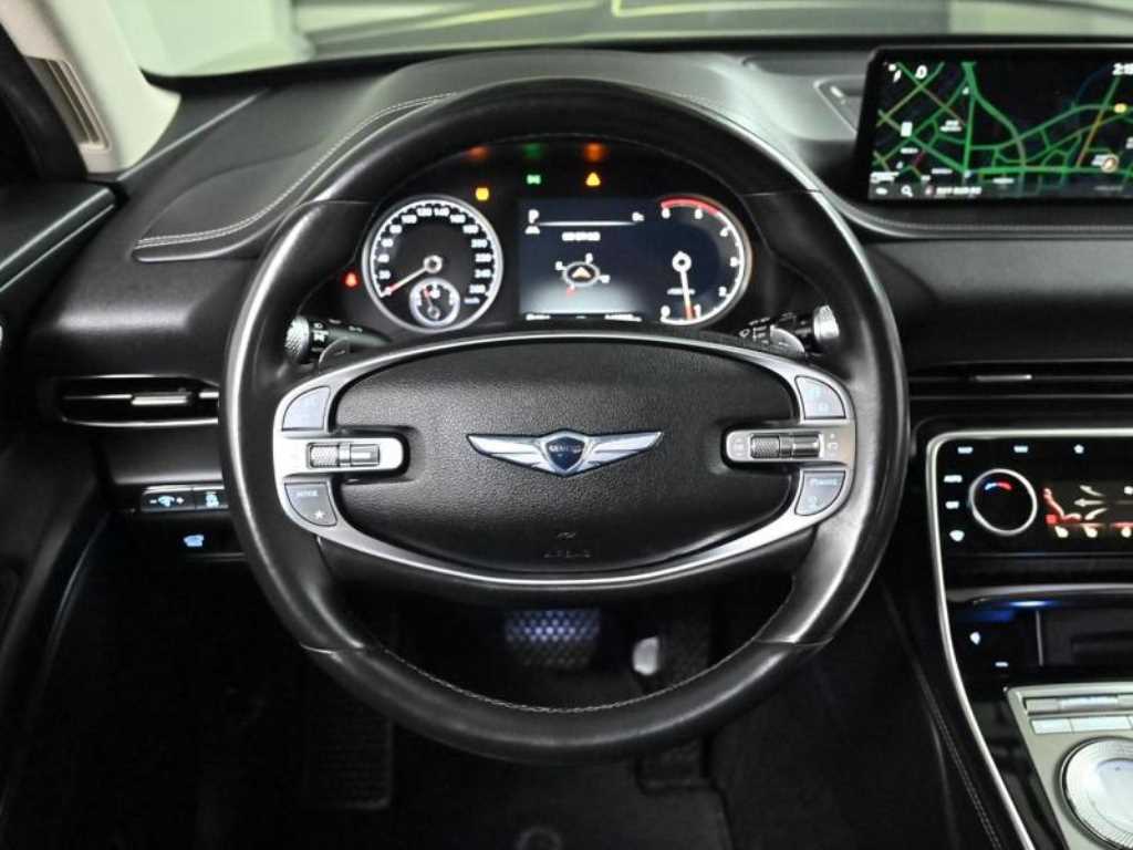 Genesis GV80 - Vista 11