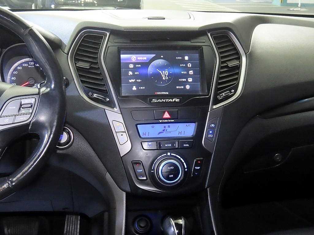 HYUNDAI Santa Fe - Vista 11
