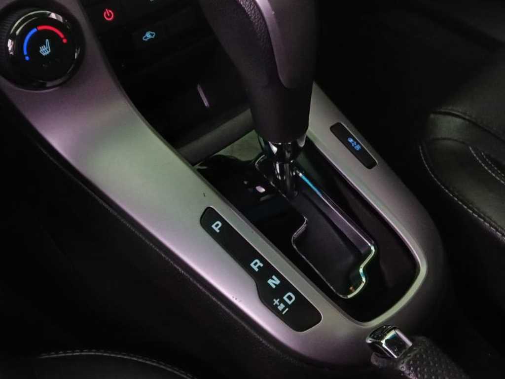 Chevrolet Cruise 2016 Blanco - Importación desde Corea - HF Imports Iquique - Foto 14