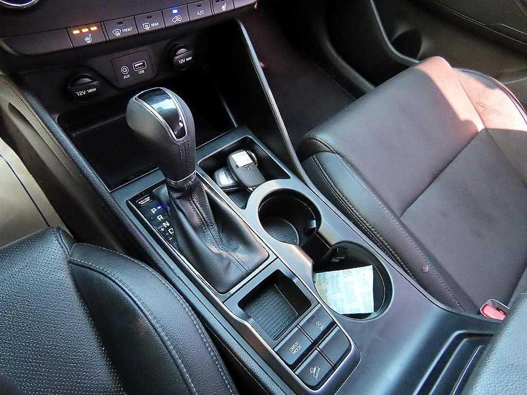 HYUNDAI Tucson - Vista 10