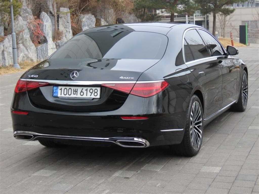 Mercedes Benz S Class - Vista 3
