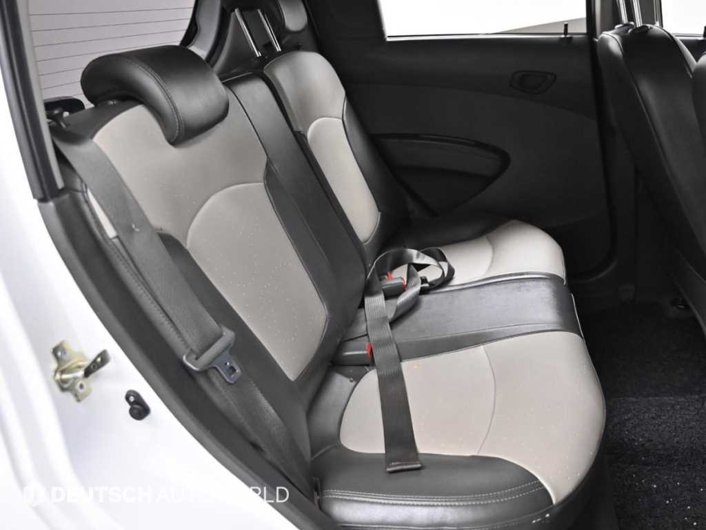 Chevrolet Spark - Vista 12