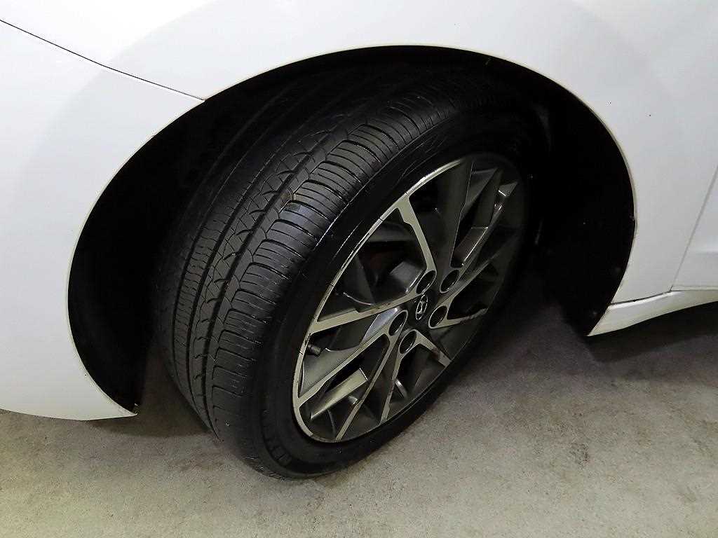 HYUNDAI Avante 2019 Blanco - Importación desde Corea - HF Imports Iquique - Foto 18