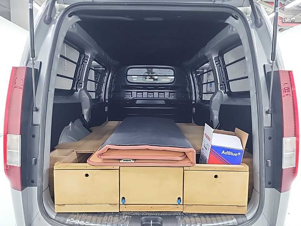 HYUNDAI Staria 2024 Plateado - Importación desde Corea - HF Imports Iquique - Foto 17