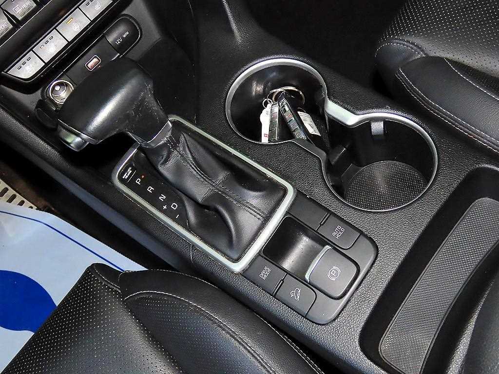 KIA Sportage - Vista 12