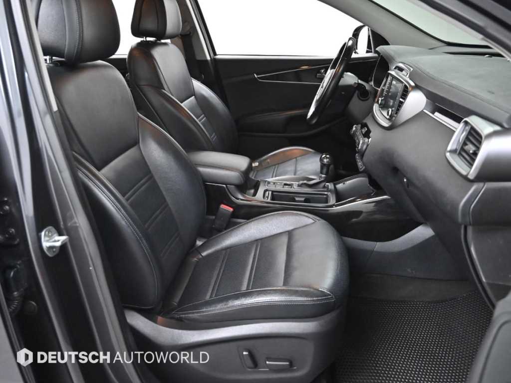 KIA Sorento - Vista 10