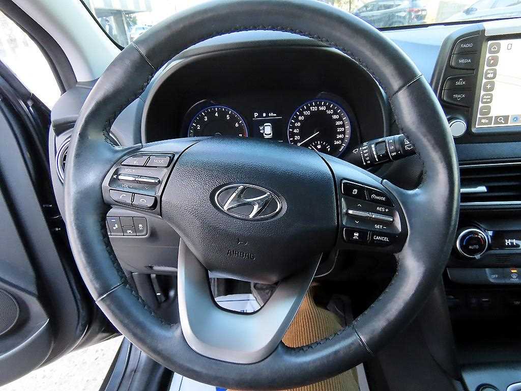 HYUNDAI Kona - Vista 8