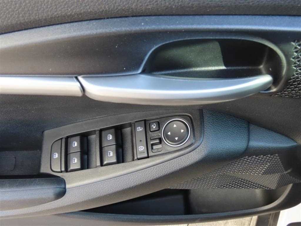 KIA Seltos - Vista 12