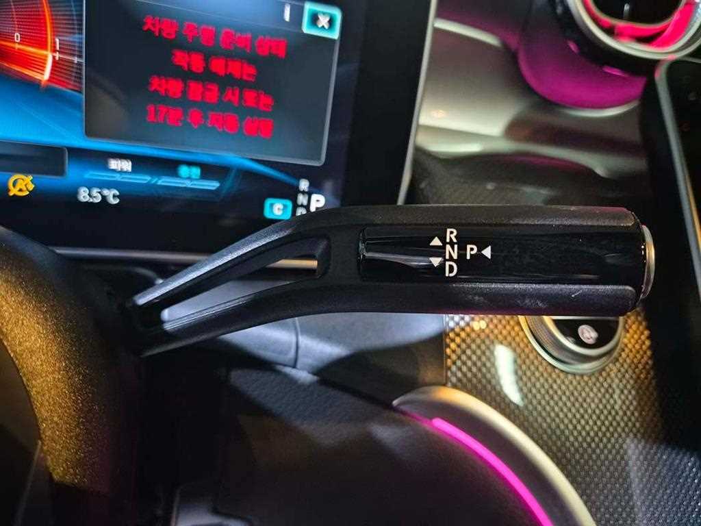 Mercedes Benz GLC Class - Vista 11