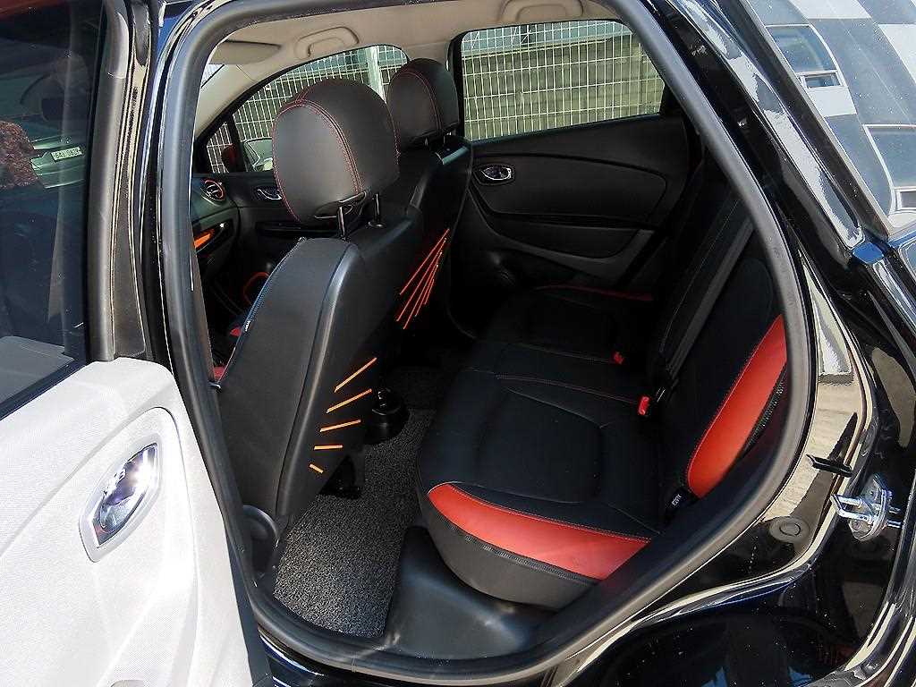 SAMSUNG QM3 - Vista 6