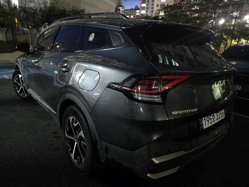 KIA Sportage - Vista 5