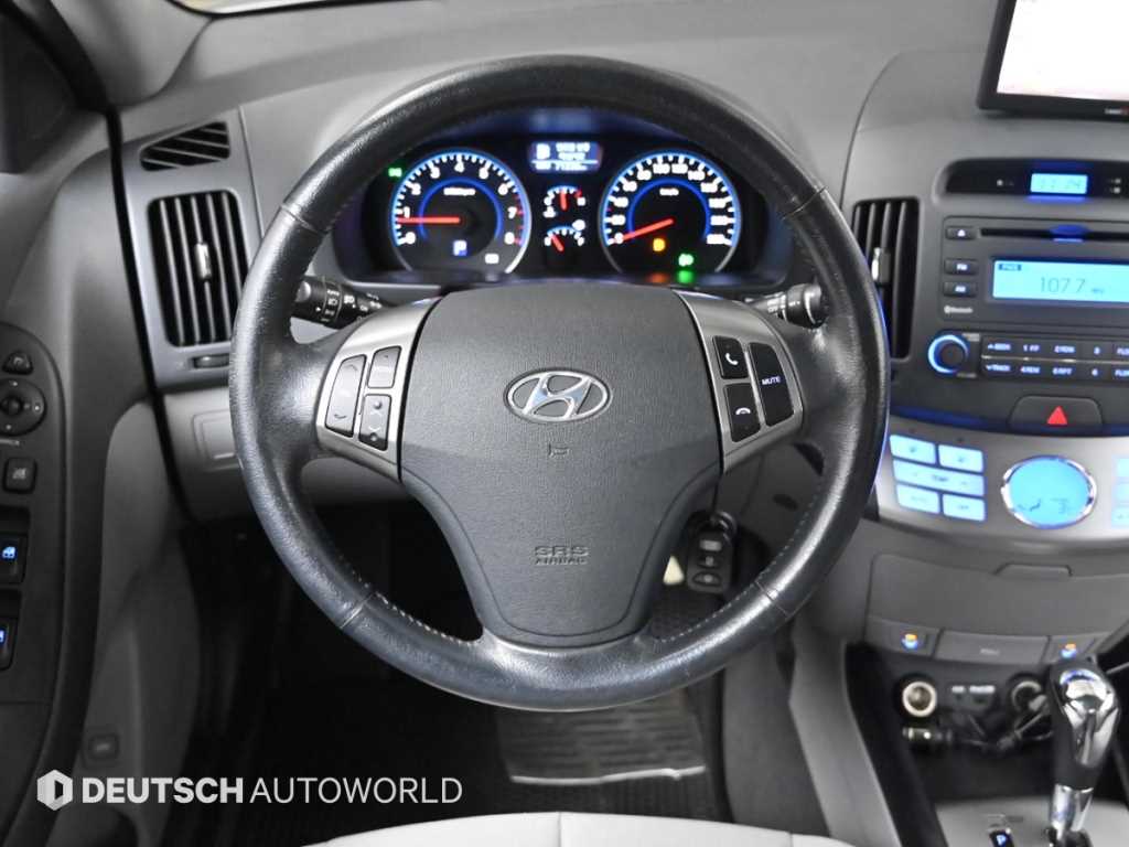 HYUNDAI Avante 2010 - Importación desde Corea - HF Imports Iquique - Foto 13