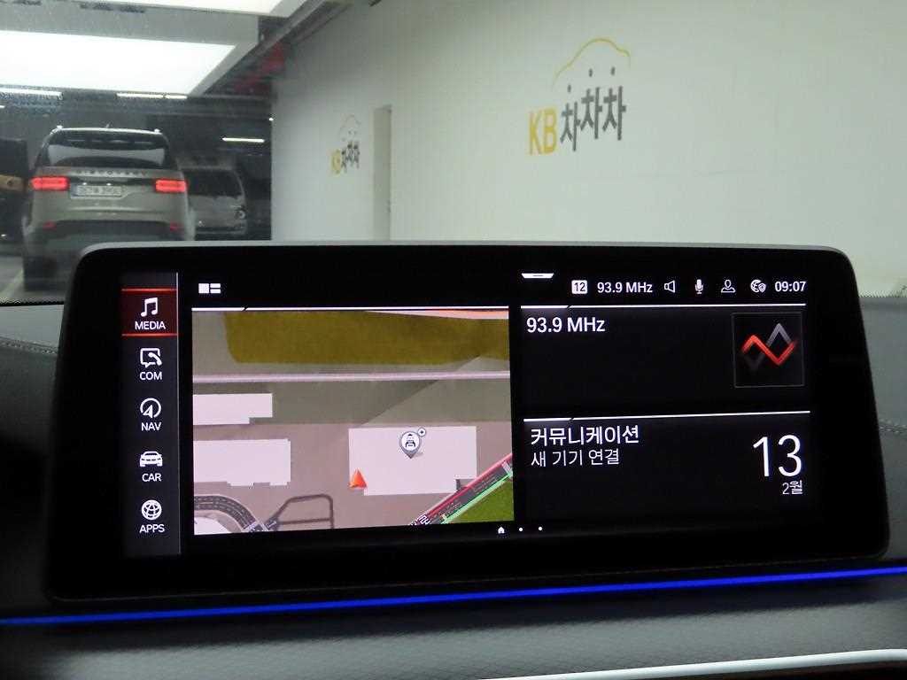 BMW 5 Series - Vista 8