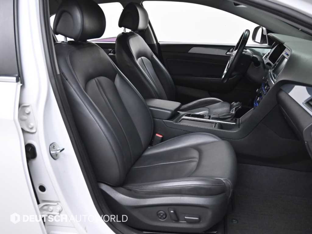 HYUNDAI Sonata - Vista 10