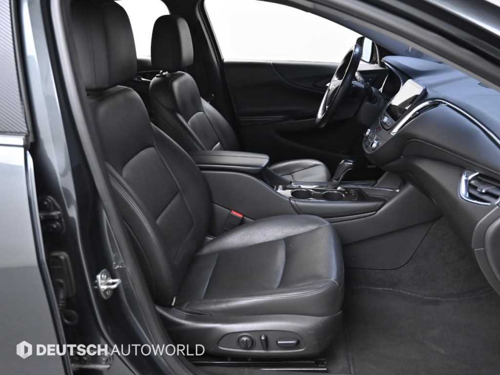 Chevrolet Malibu - Vista 10