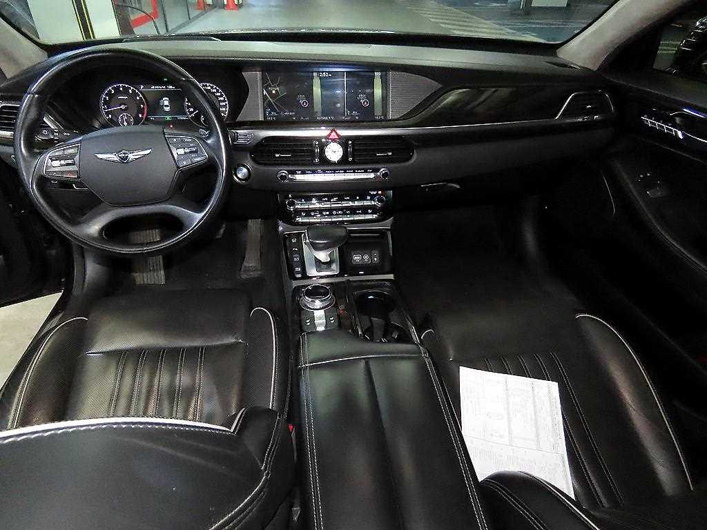 Genesis EQ900 - Vista 10