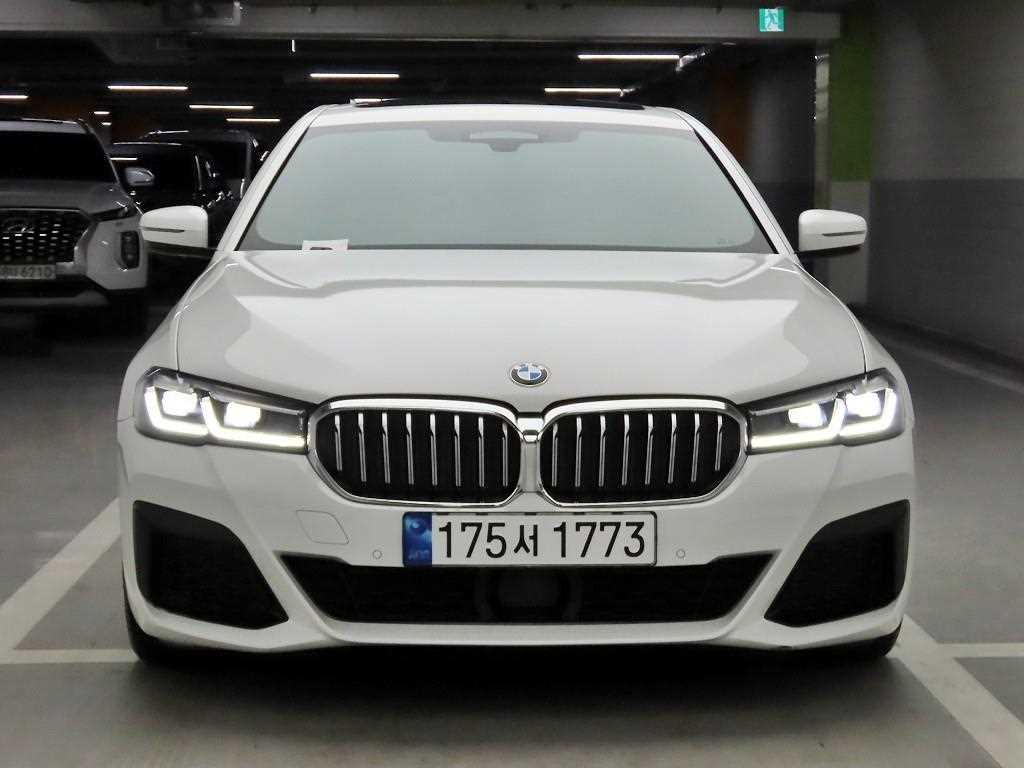 BMW 5 Series 2023 - Importación desde Corea - HF Imports Iquique - Foto 1