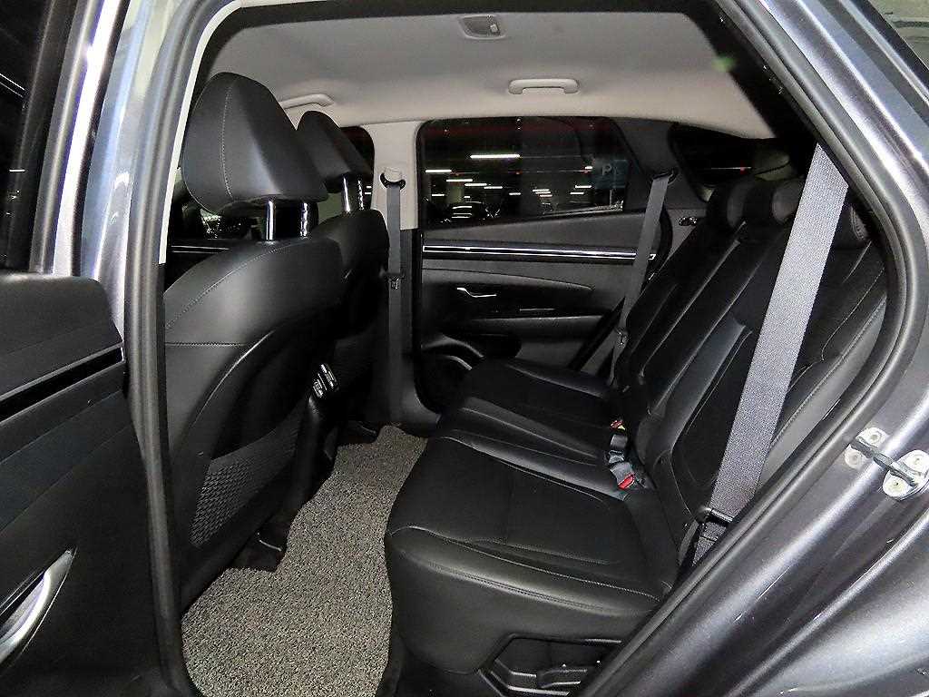 HYUNDAI Tucson - Vista 7