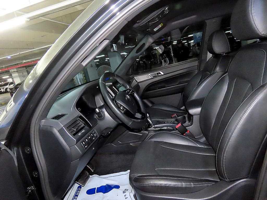 Ssangyong Rexton - Vista 6