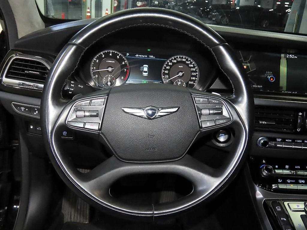 Genesis EQ900 - Vista 8