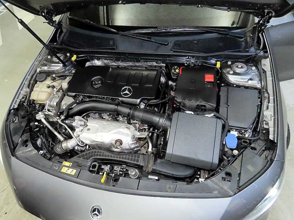 Mercedes Benz A Class 2021 Gris - Importación desde Corea - HF Imports Iquique - Foto 19