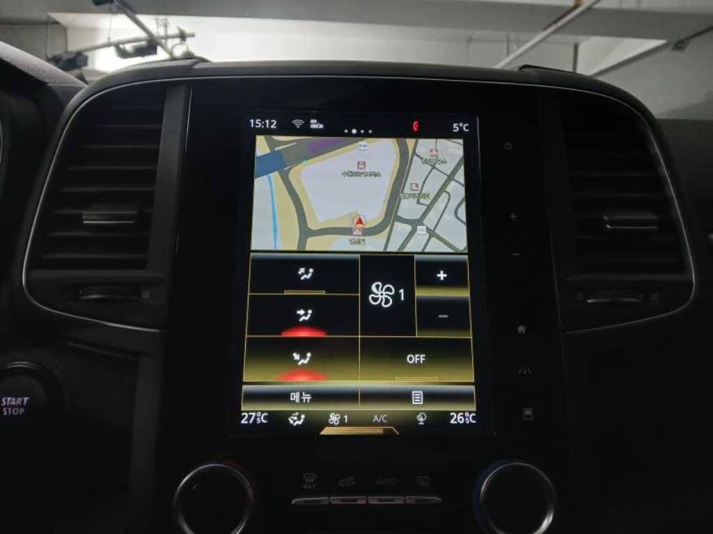 SAMSUNG QM6 - Vista 12