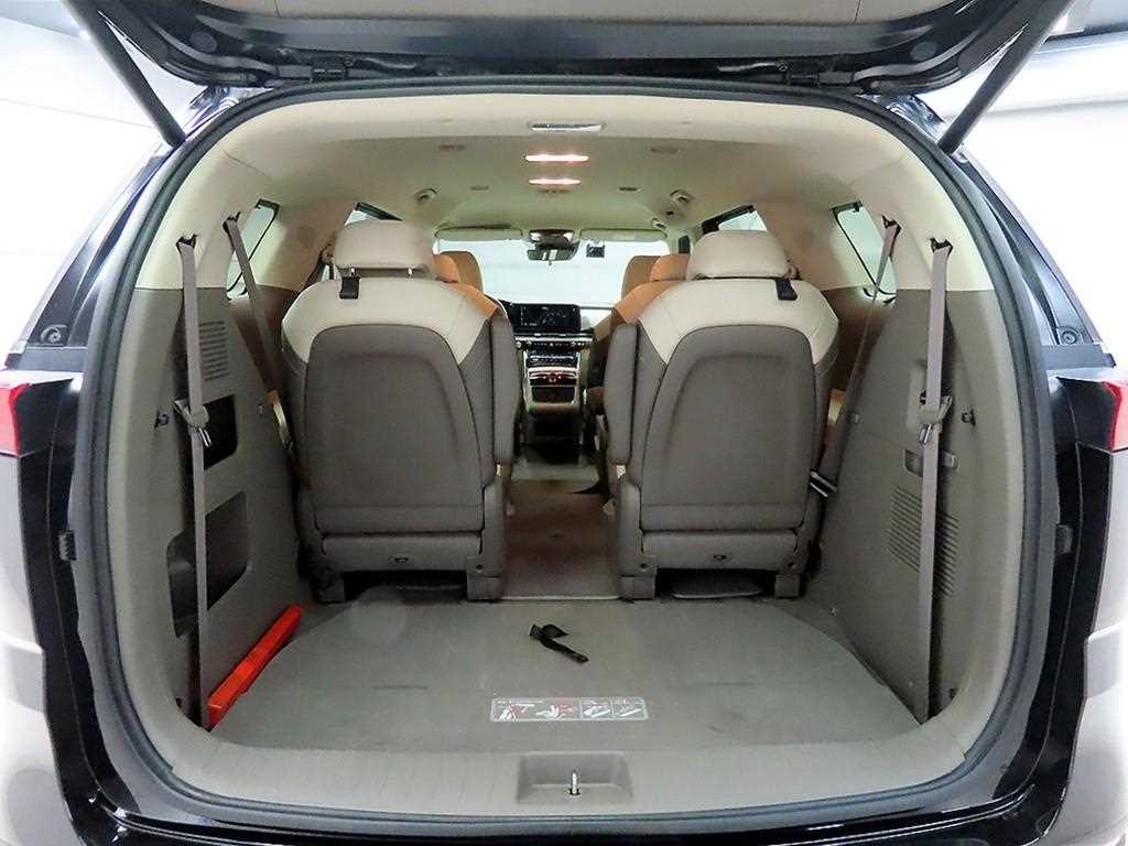 KIA Carnival 2021 - Importación desde Corea - HF Imports Iquique - Foto 17