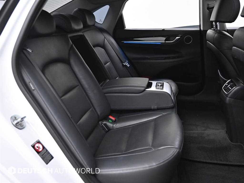 HYUNDAI Grandeur - Vista 12