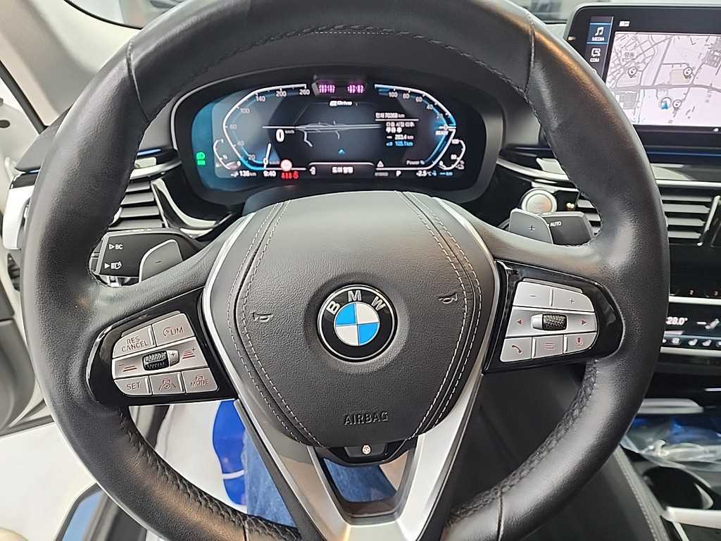 BMW 5 Series - Vista 9