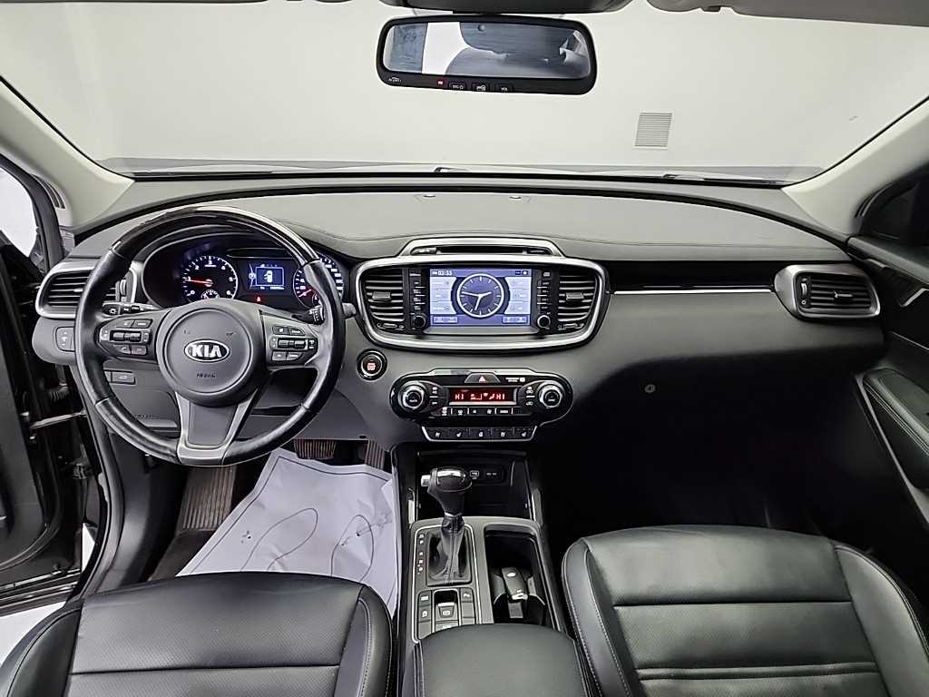 KIA Sorento - Vista 7