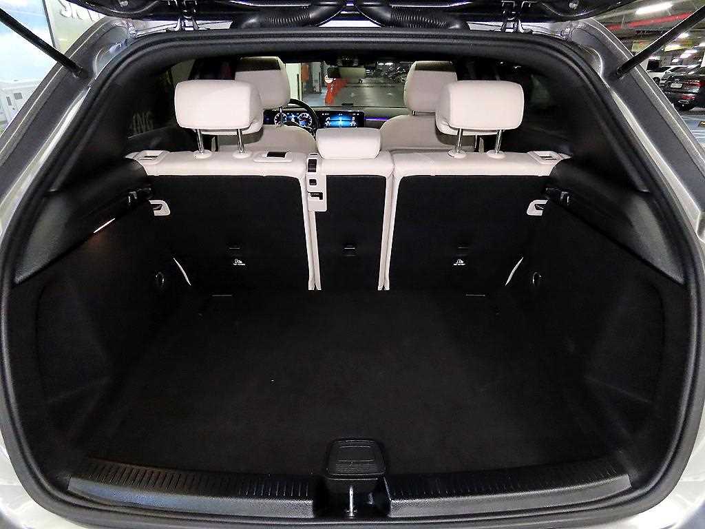 Mercedes Benz A Class 2021 Gris - Importación desde Corea - HF Imports Iquique - Foto 17