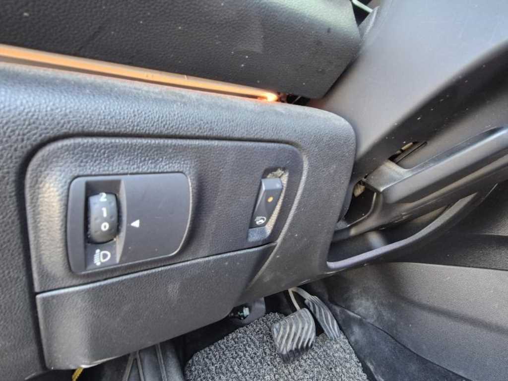 SAMSUNG SM6 - Vista 12