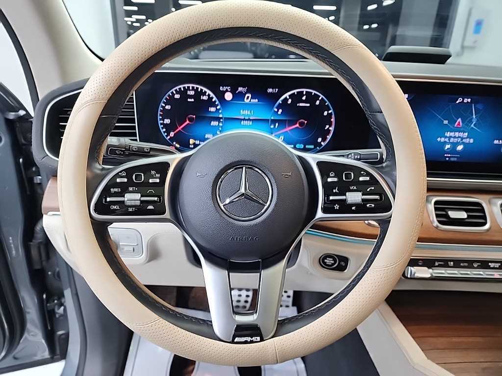 Mercedes Benz GLE Class - Vista 9
