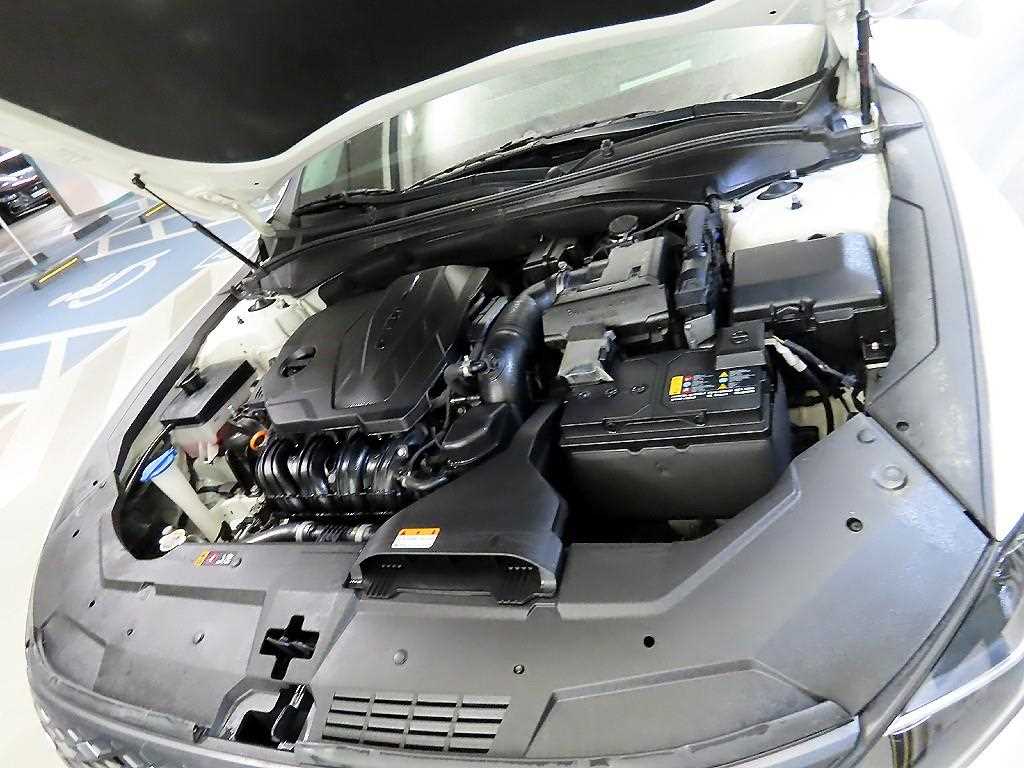 HYUNDAI Grandeur 2023 Blanco - Importación desde Corea - HF Imports Iquique - Foto 19