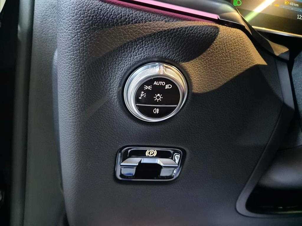 Mercedes Benz GLC Class 2024 Negro - Importación desde Corea - HF Imports Iquique - Foto 13