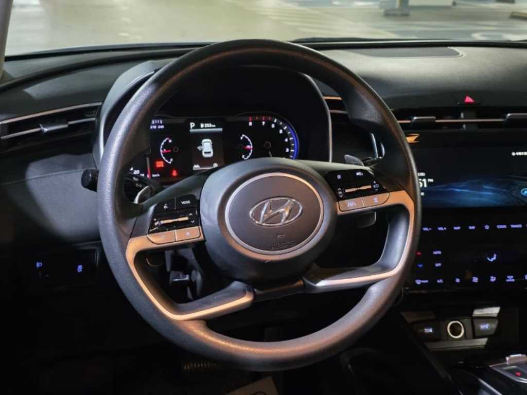 HYUNDAI Tucson - Vista 11