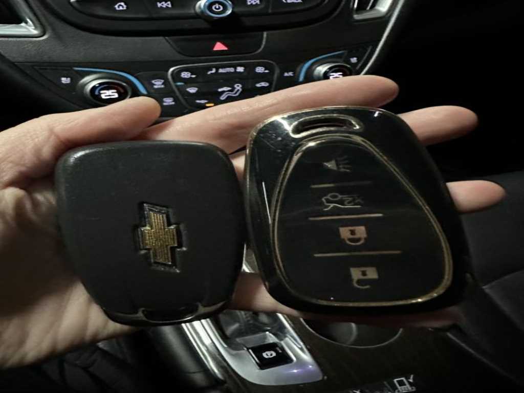 Chevrolet Malibu 2017 Negro - Importación desde Corea - HF Imports Iquique - Foto 14