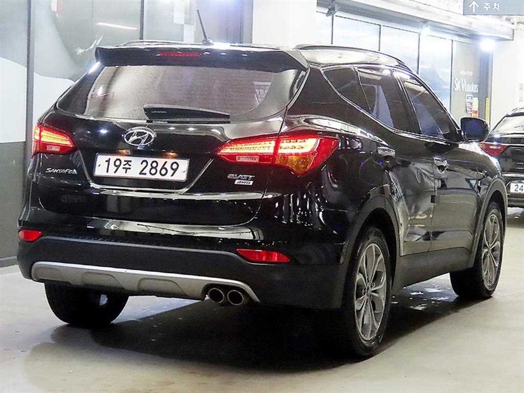 HYUNDAI Santa Fe - Vista 4
